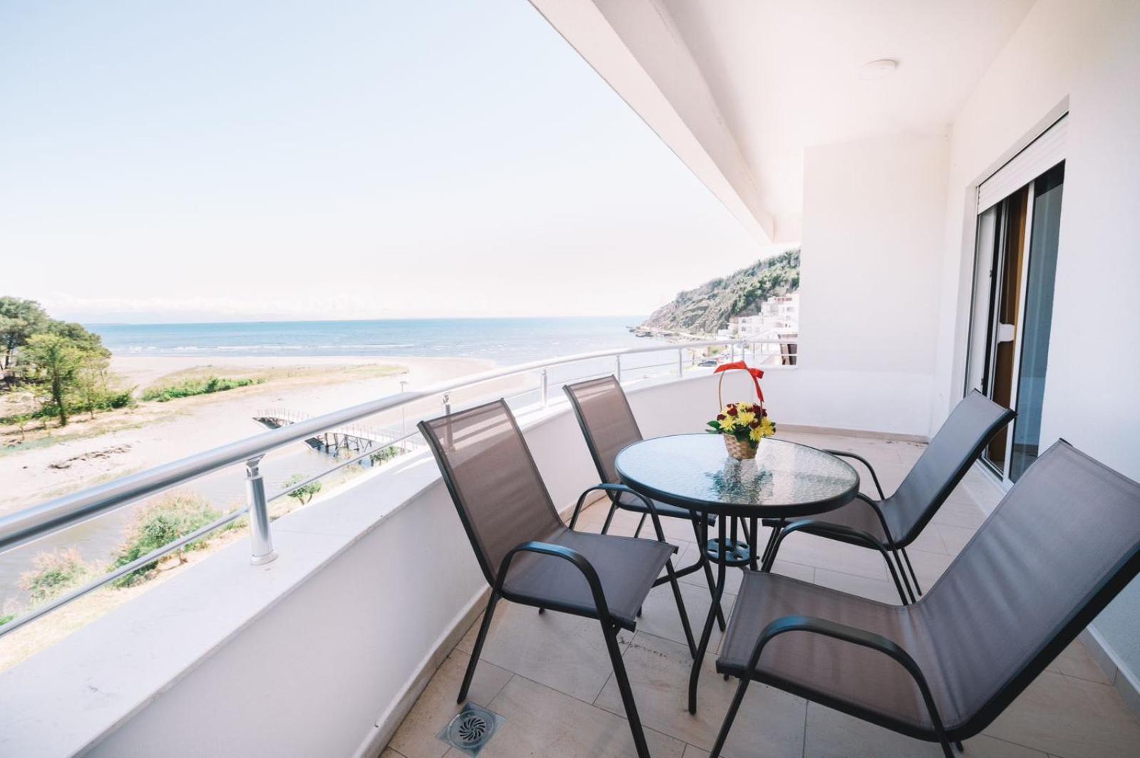 Apartments Art Ulcinj Eksteriør billede