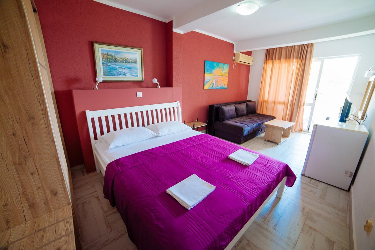 Apartments Art Ulcinj Eksteriør billede